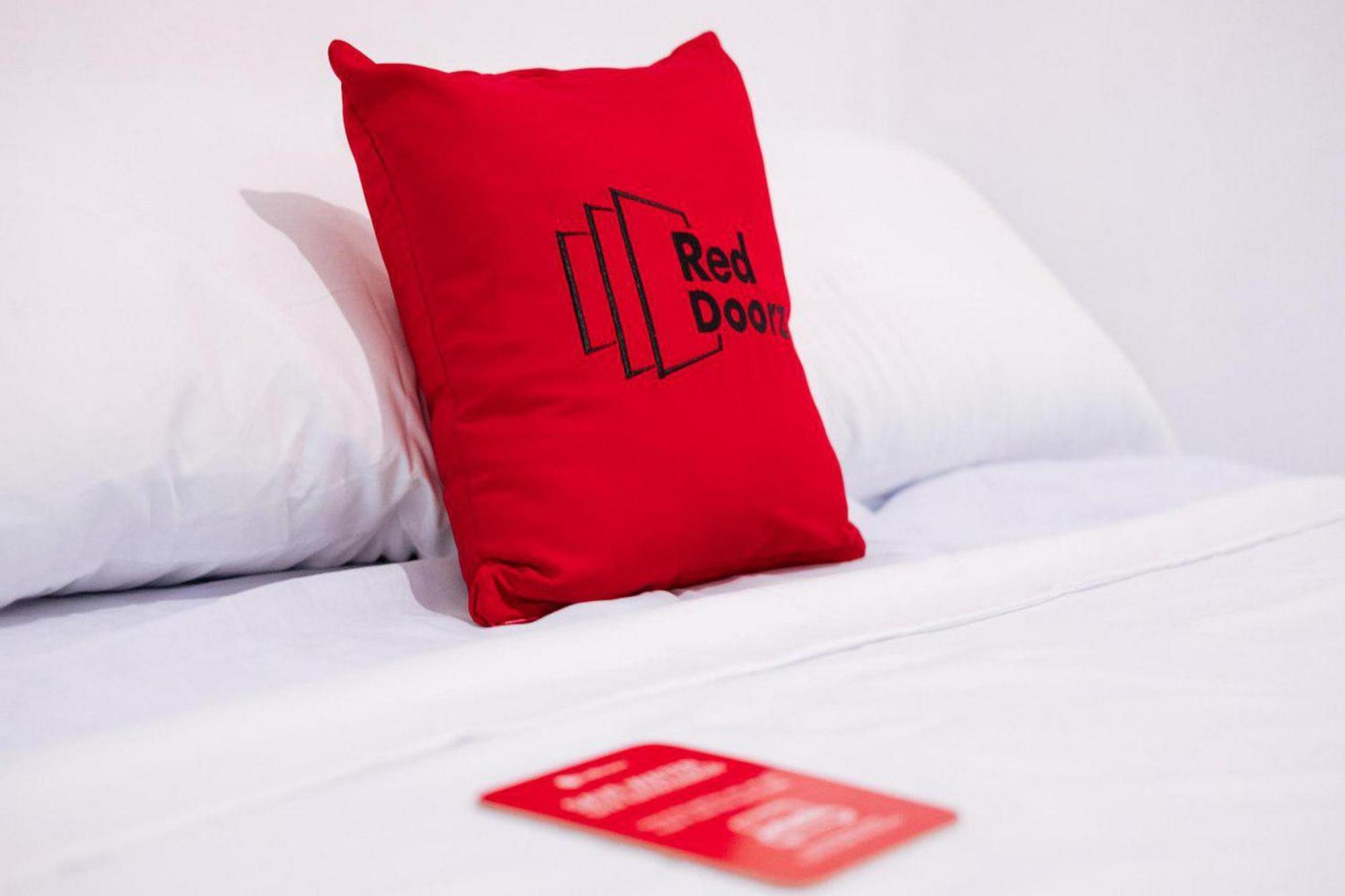 Reddoorz Near Mojokerto Train Station 호텔 외부 사진